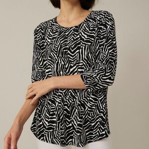 Joseph Ribkoff Stretch Slinky Knit Top Plus Size 18 Black White Abstract Print